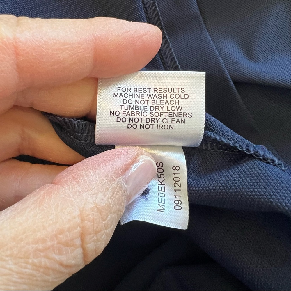 Peter Millar Solid Navy Blue Short Sleeve Golf Po… - image 7